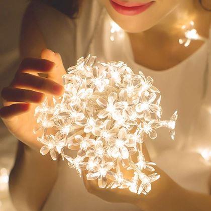 Imaginea din Ghirlandă cu lumină LED - floare de cireș