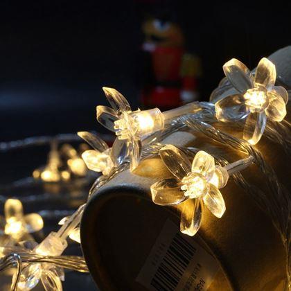 Imaginea din Ghirlandă cu lumină LED - floare de cireș