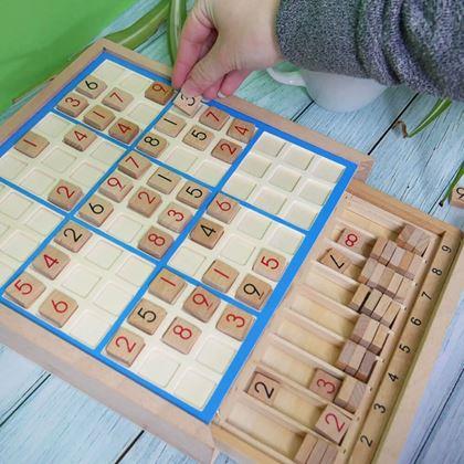 Imaginea din Sudoku din lemn
