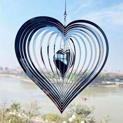 Imaginea Decorațiuni grădină - mori de vânt în formă de inimă