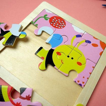 Imaginea din Puzzle din lemn pentru copii - albinuță