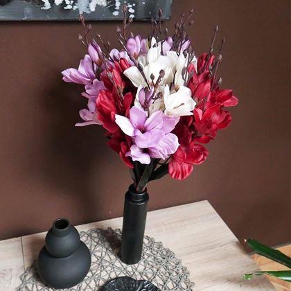 Imaginea din Flori artificiale în vază - roșii