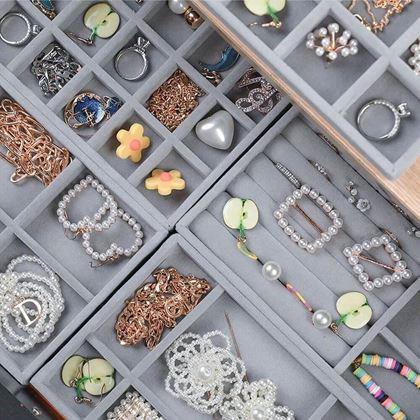 Imaginea din Organizator pentru bijuterii în sertar - un compartiment