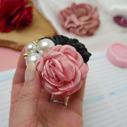 Imaginea din Elastic cu trandafir și perlă - roz
