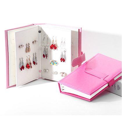 Imaginea din Cutie pentru bijuterii în design de carte