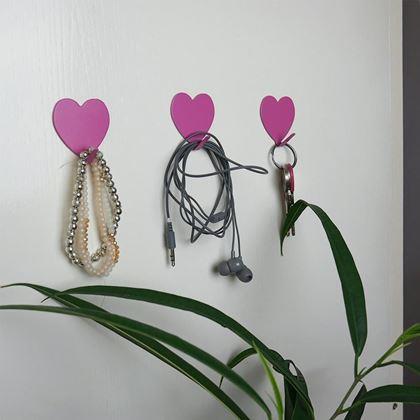 Imaginea din Agăţătoare de perete în formă de inimă - roz