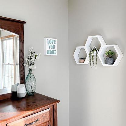 Imaginea Raftul hexagonal de perete