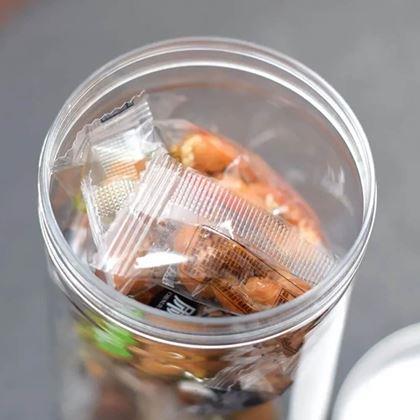 Imaginea din Recipient transparent pentru alimente 20 cm