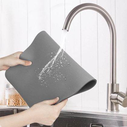 Imaginea din Tăviță absorbanță pentru scurgerea vaselor 50x60 cm