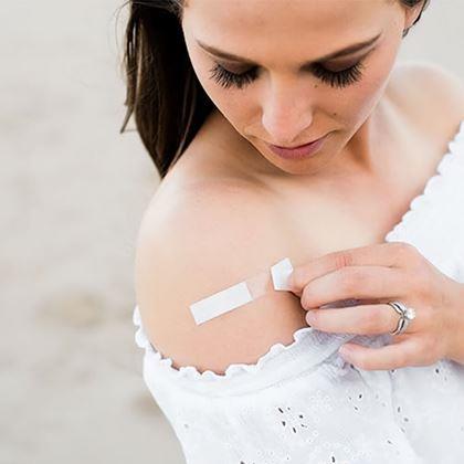 Imaginea din Bandă adezivă dublă față pentru îmbrăcăminte și corp, 36 bucăți