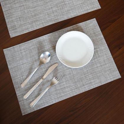 Imaginea din Suport colorat pentru masă - cremoase