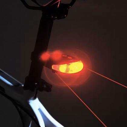 Imaginea din Lumină spate pentru bicicletă cu laser