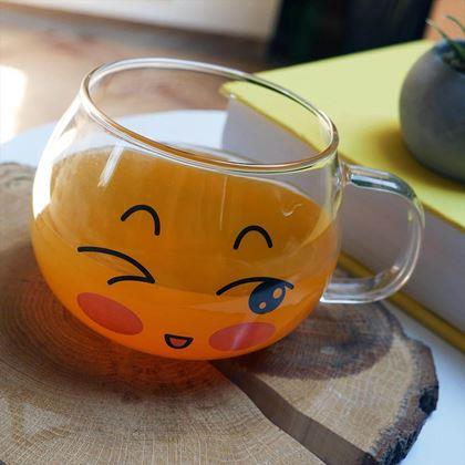 Imaginea din Cana emoji - clipind din ochi