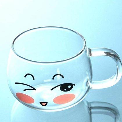 Imaginea din Cana emoji - clipind din ochi
