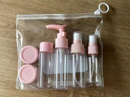 Imaginea Set de sticluțe de voiaj pentru cosmetice în trusă pentru avion 50 ml