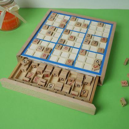 Imaginea din Sudoku din lemn