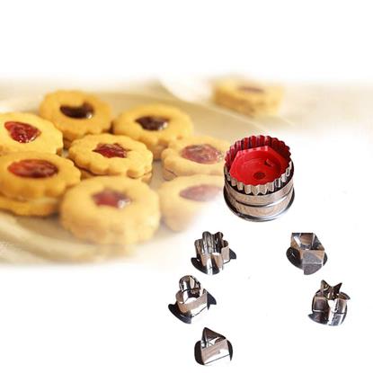 Imaginea Forme pentru tăiat biscuiți cu 7 forme diferite