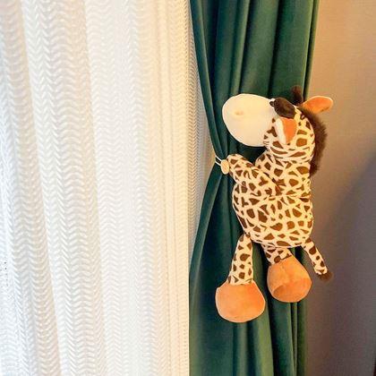 Imaginea din Agrafă pentru perdele girafă