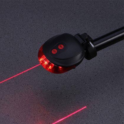 Imaginea din Lumină spate pentru bicicletă cu laser