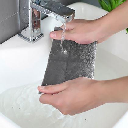 Imaginea din Ustensilă pentru curățarea ramelor/șanțurilor ferestrelor