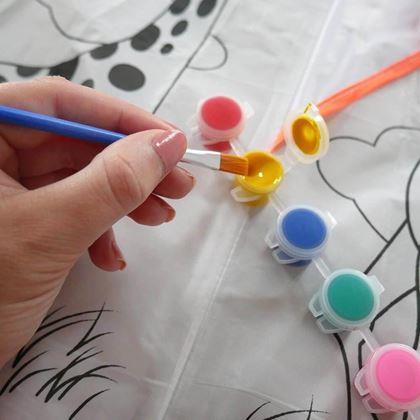 Imaginea din Zbor de colorat cu dragon zburător  -  Girafe