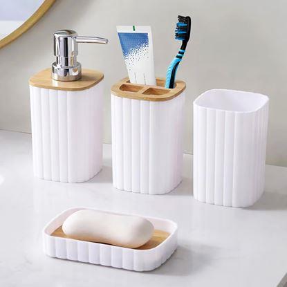 Imaginea Set de baie alb cu elemente din lemn - 4 piese