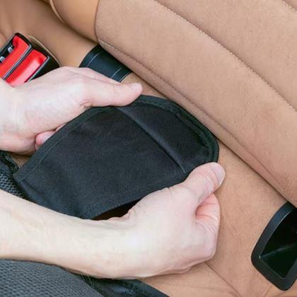 Imaginea din Protecție pentru scaun sub scaunul auto