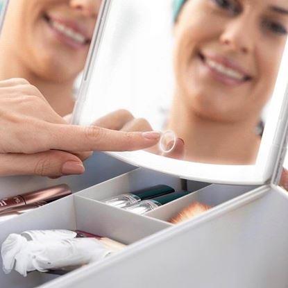 Imaginea Oglindă cosmetică pliabilă cu iluminare LED