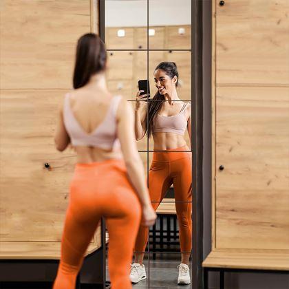 Imaginea din Plăci de oglindă autoadezive 20x20 cm, 4 bucăți