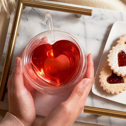 Imaginea din Cană din sticlă cu perete dublu - inimioară