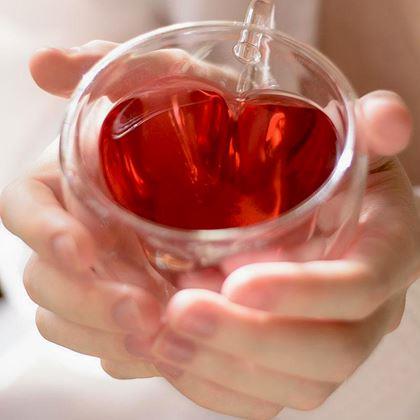 Imaginea din Cană din sticlă cu perete dublu - inimioară