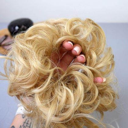 Imaginea din Coafură coc păr  -  blond deschis
