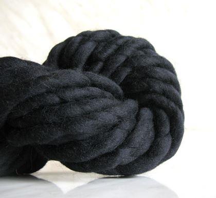 Imaginea din Fir de tricotat manual  - negru