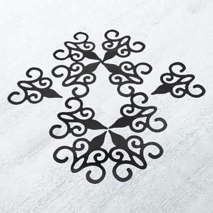 Imaginea din Etichete decorative cu ornamente în oglindă  -  negre