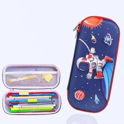 Imaginea din Penalul școlar  -  astronaut