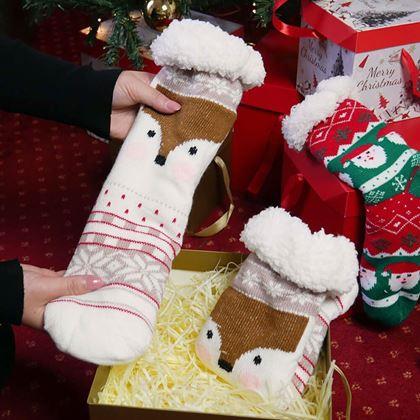 Imaginea din Șosete călduroase de Crăciun cu blană  - ren