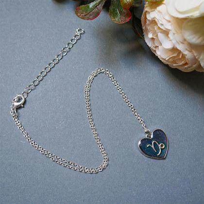 Imaginea din Lanț cu emoții ale zodiilor - Capricorn