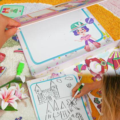 Imaginea din Joc magnetic pentru copii în valiză de îmbrăcare a păpușilor