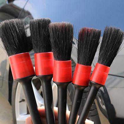 Imaginea din Set de 5 pensule pentru curățarea interiorului mașinii