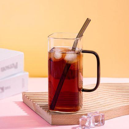 Imaginea din Pahar pătrat cu capac, pai și mâner - 350 ml