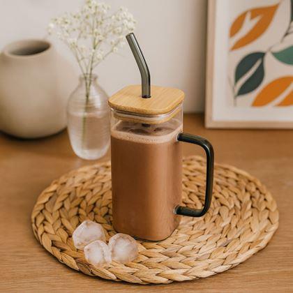 Imaginea din Pahar pătrat cu capac, pai și mâner - 350 ml