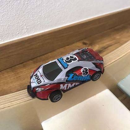 Imaginea din Mașinuță de cascadorii  -  alb roșu