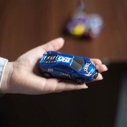 Imaginea Mașinuță de cascadorii 