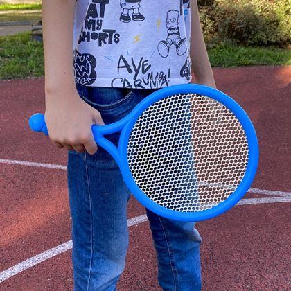 Imaginea din Set de badminton pentru copii – rachete, minge, fluturaș