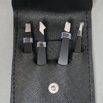 Imaginea din Set de pensete 4 bucăți în etui - negru