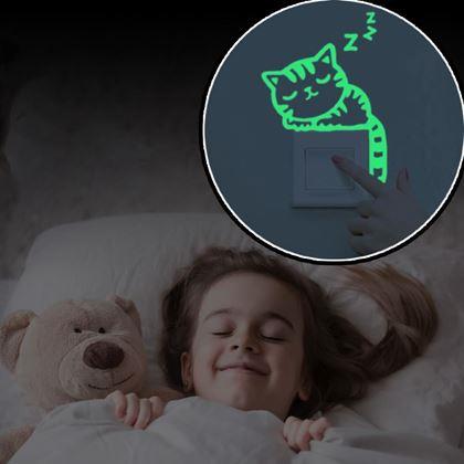 Imaginea din Sticker luminoase peste întrerupător  -  pisicuță
