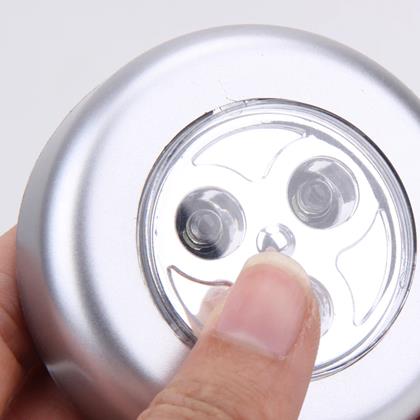 Imaginea din Lampă autoadezivă cu 3 LED-uri argintie