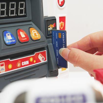 Imaginea din Set pentru copii - stație de alimentare cu combustibil