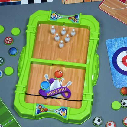 Imaginea din Set de jocuri sportive de masă 6-în-1 – fotbal, baschet, curling, curse, popice, bowling