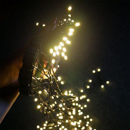 Imaginea din Iluminat LED de Crăciun cu telecomandă – fără încurcături, cu distribuție uniformă a luminițelor